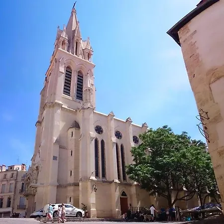 Cosy Eglise Saint-anne 公寓